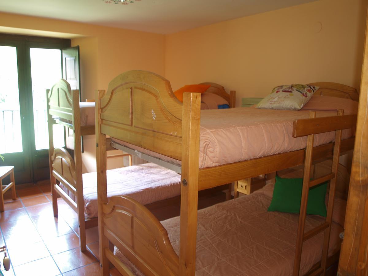 Hostal Huellas De Cameros